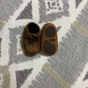 Dbl barrel infant shoes